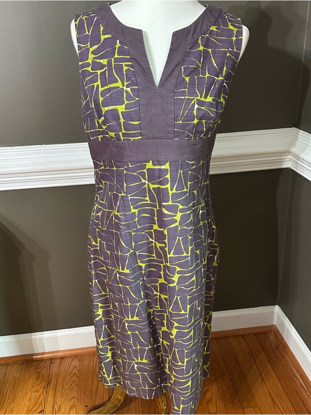 Boden Purple and Chartreuse Yellow Sleeveless Midi Sheath Dress
